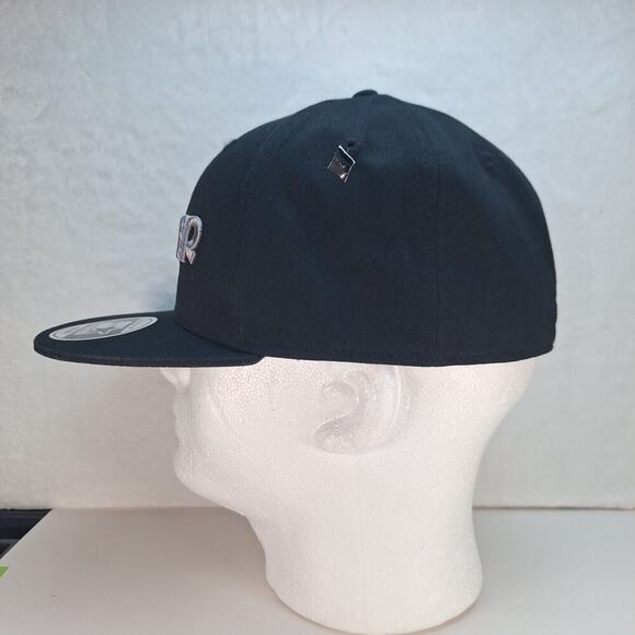 Starter STAR-FIT Flat Brim Hat Cap Fitted Small/Medium Black Gray Logo - Picture 3 of 8